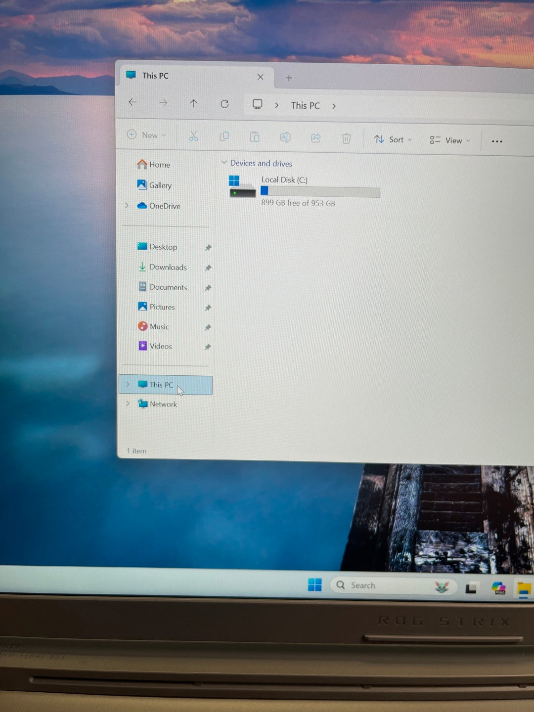Windows 11 Pro System About screen confirming Intel Core Ultra 9 275HX processor and 16GB RAM